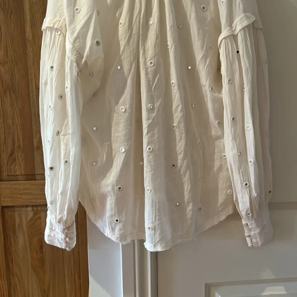 FREE PEOPLE shine bright blouse small